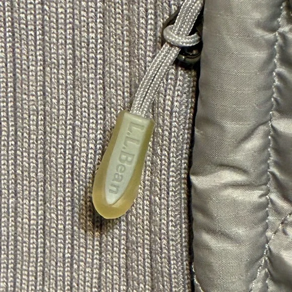 L.L. Bean Women's Quilted Jacket Vest Fleece Lined Full Zip Gray Large - Picture 9 of 10